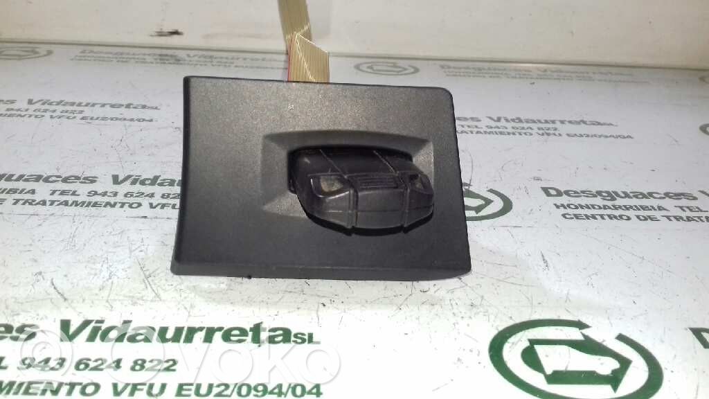 Užvedimo spynelė   695471903