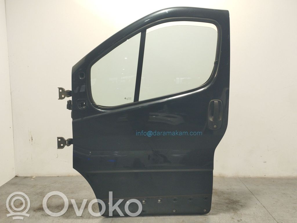 Opel Vivaro Front door 