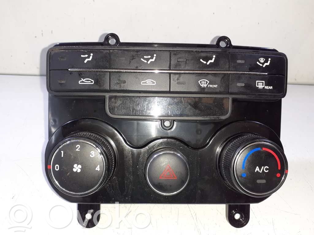 Hyundai i30 Modul unitate control aer condiționat 