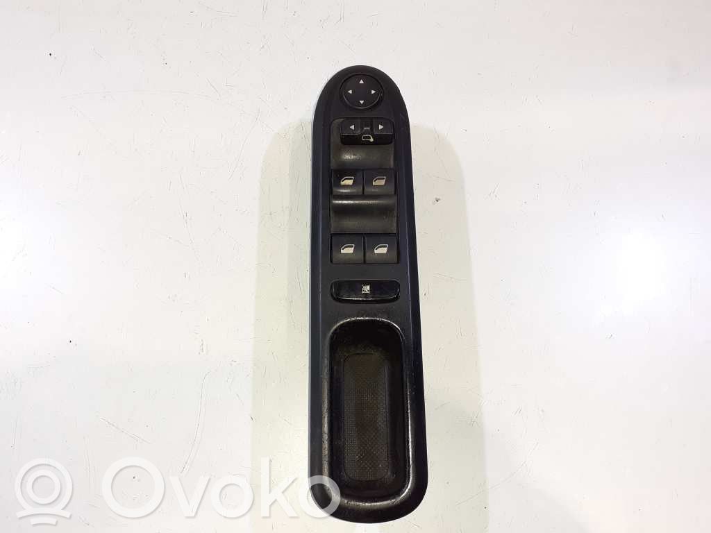 Electric window control switch