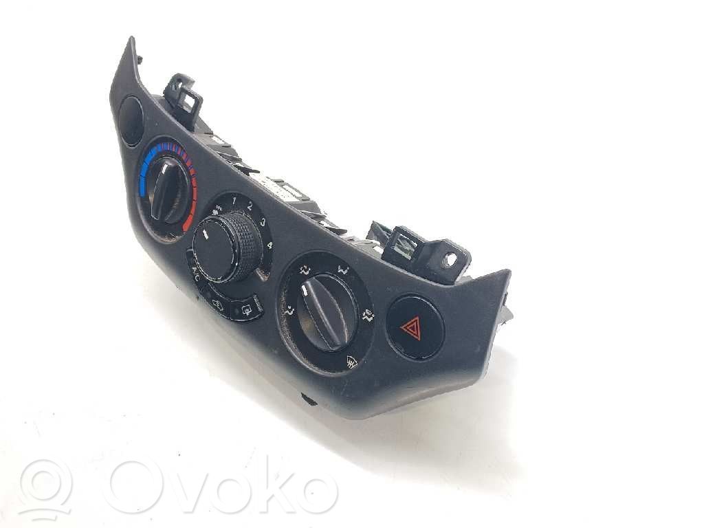 Chevrolet Aveo Modul unitate control aer condiționat 