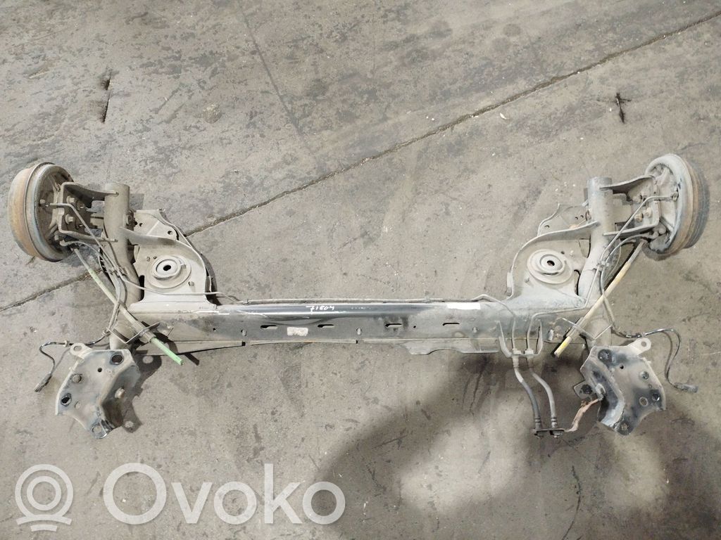 Renault Clio III Eje trasero con reductor 