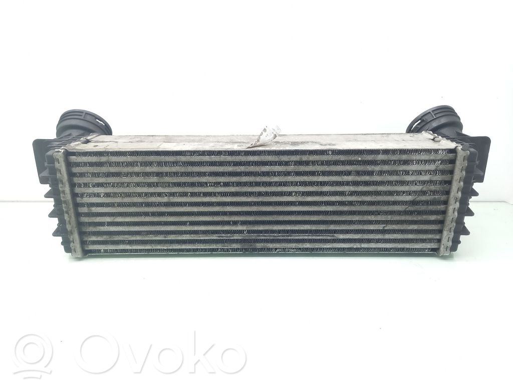 BMW X5 E70 Interkūlerio radiatorius 