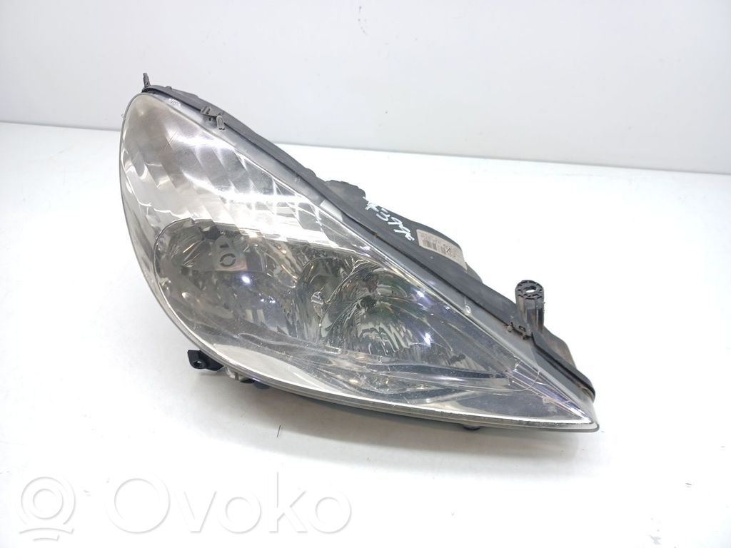 Peugeot 607 Phare frontale 