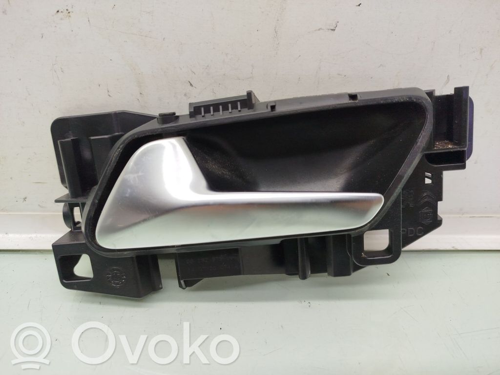 Peugeot Rifter Manecilla interna puerta delantera 