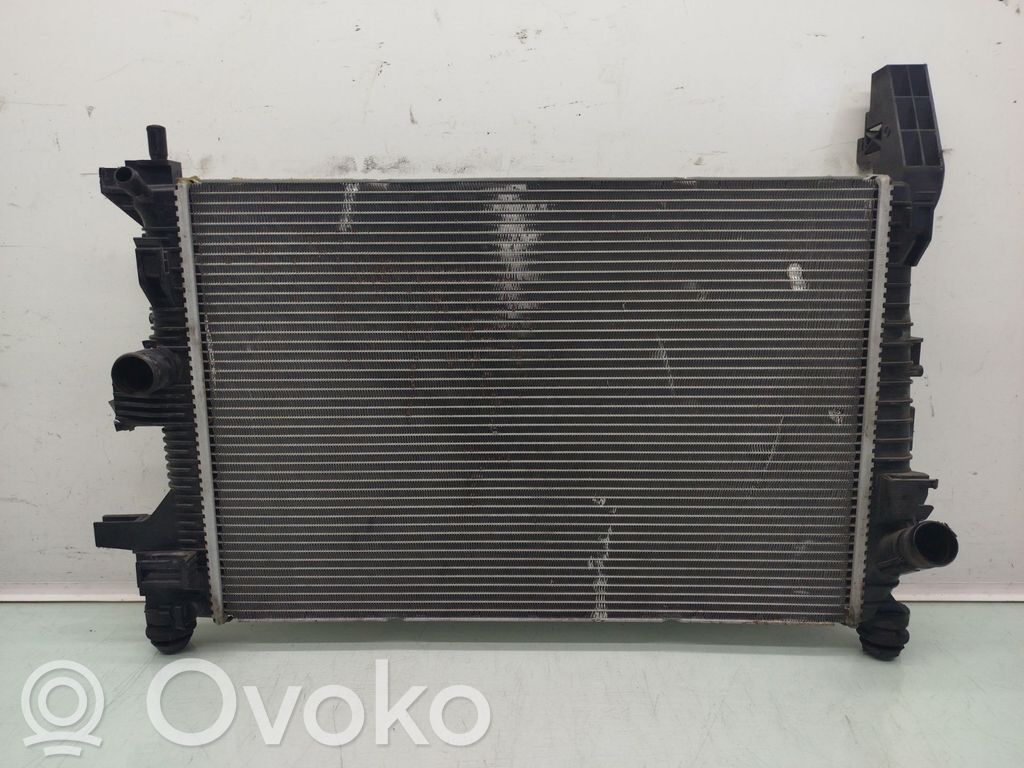 Ford Focus Radiateur de refroidissement 