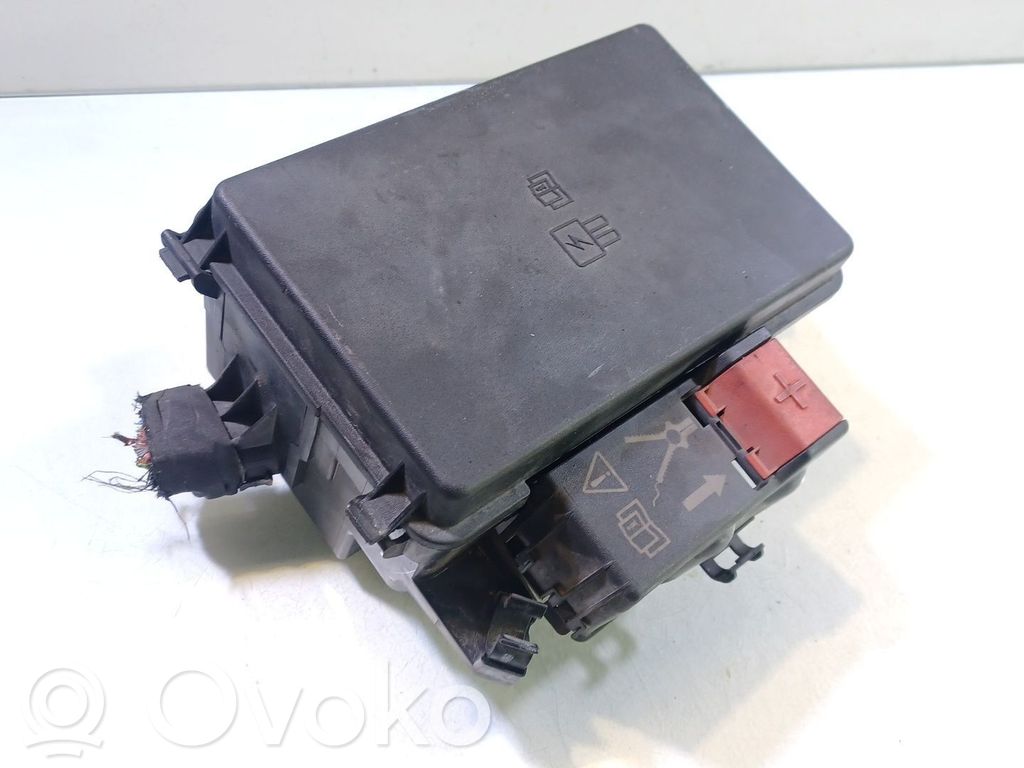 Fuse module   GK2T9K499AFB,BK2T14A175AA