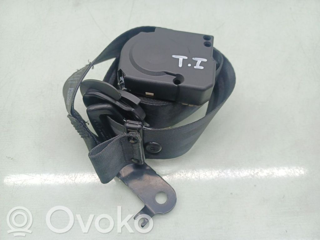 Volkswagen Touran II Cinturón trasero