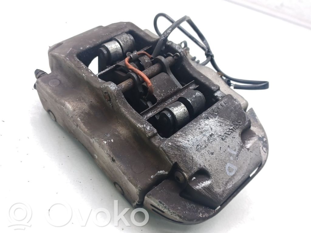 Mocowanie / Zacisk hamulca tylnego   7L0698671