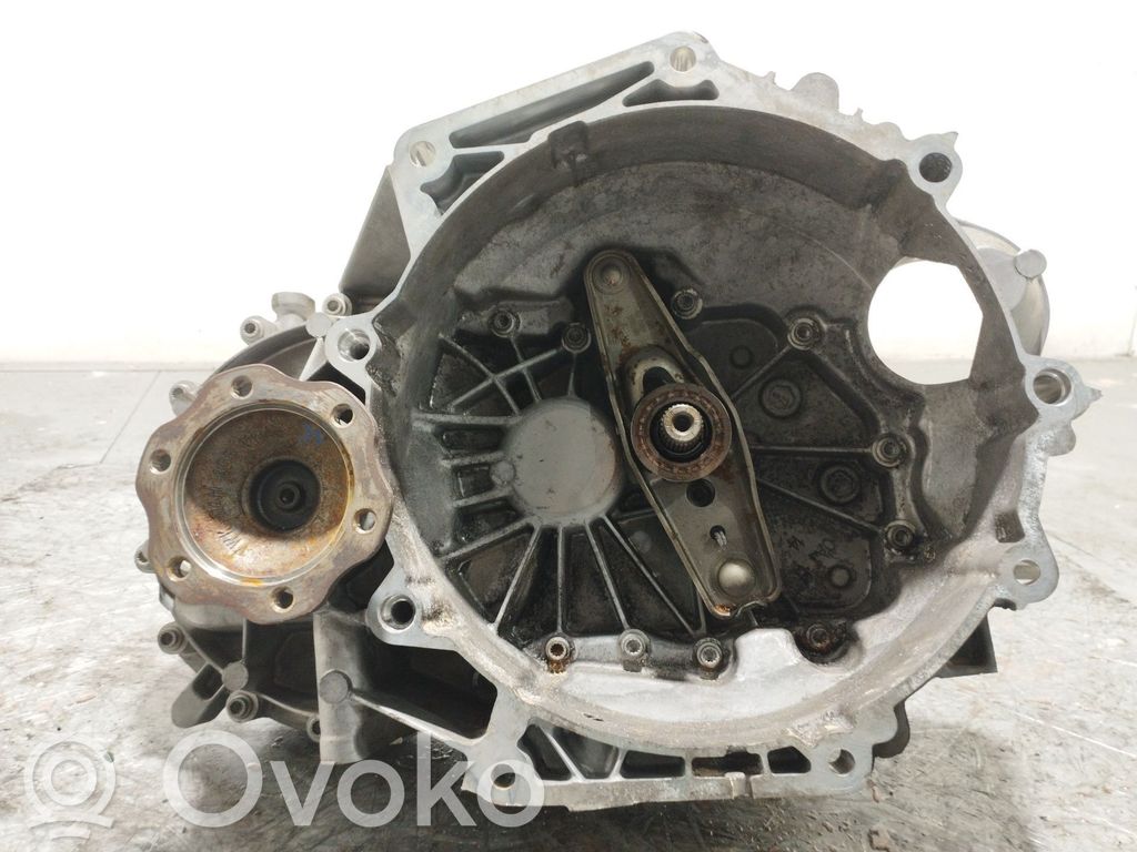 Seat Arona Cutie viteze manuală cu 5 trepte 