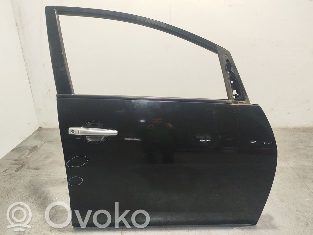 Mitsubishi Grandis Drzwi przednie 