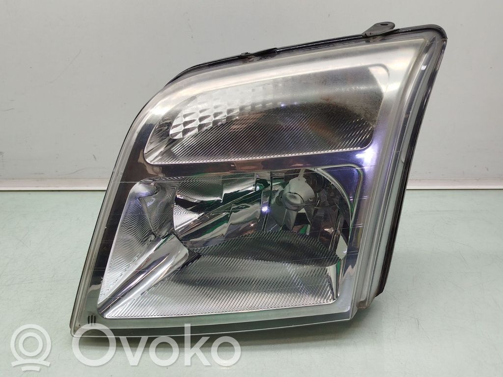Ford Tourneo Faro/fanale 