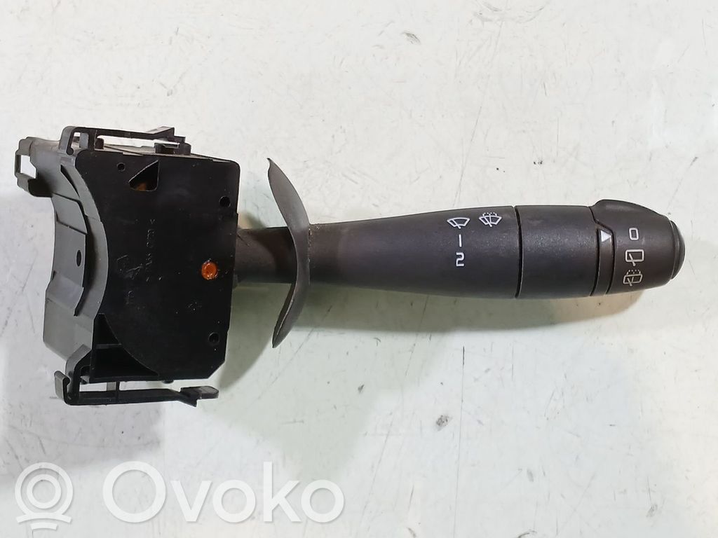 Opel Vivaro Wiper control stalk 