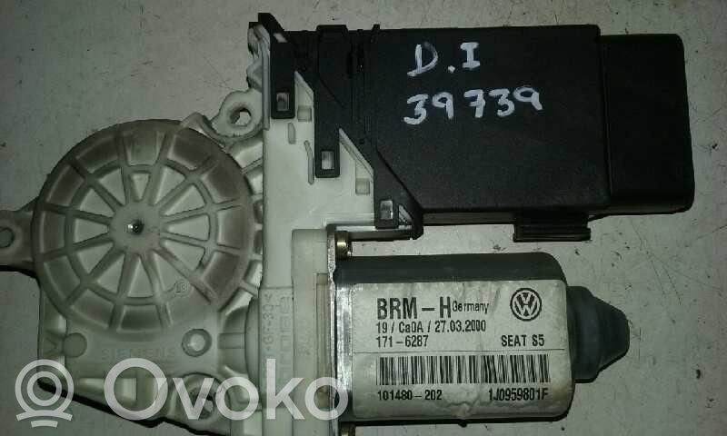 Silnik regulatora szyby drzwi przednich   1J1959801CFKZ
