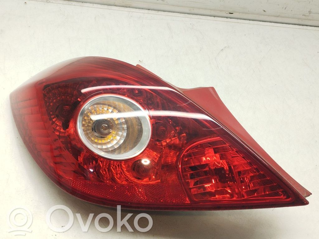 Opel Corsa D Takavalon polttimo 