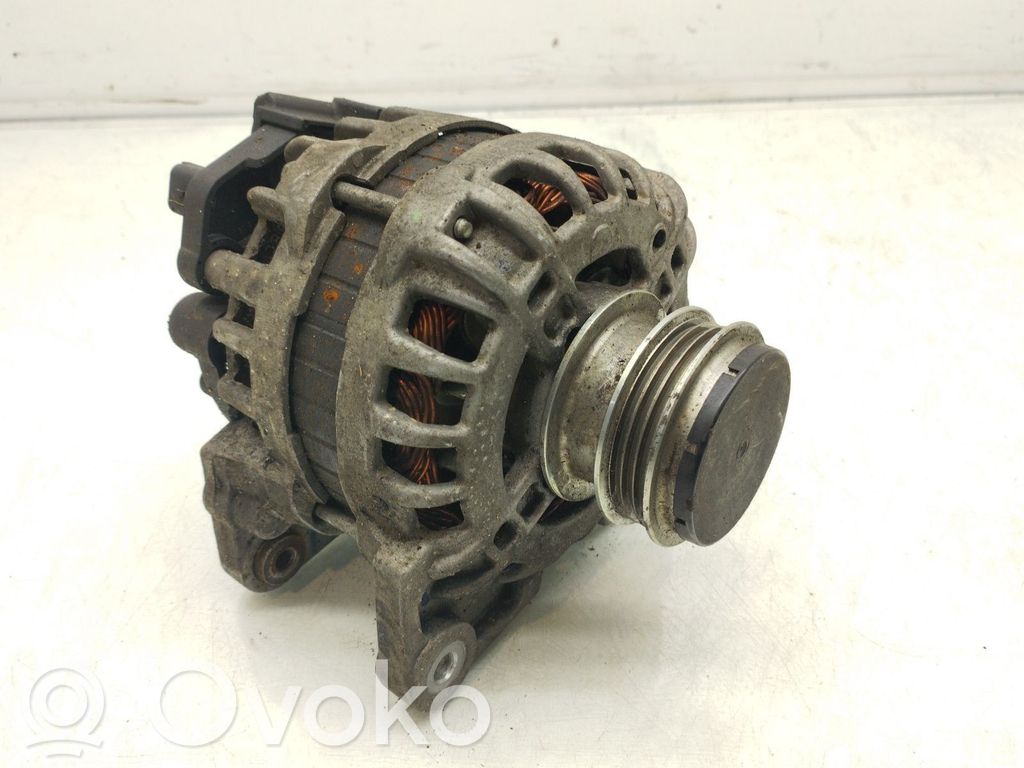 Dacia Sandero Generator/alternator 