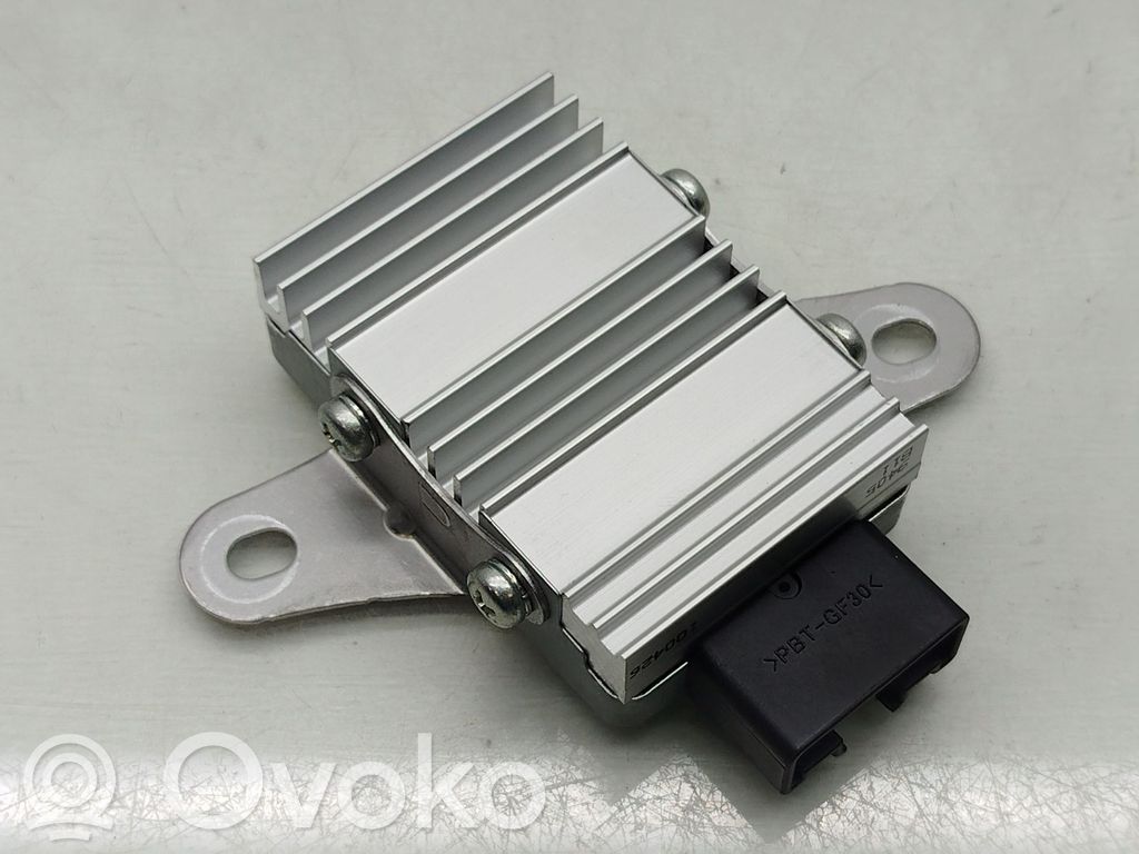 Autres unités de commande / modules   8957078010,1049935094