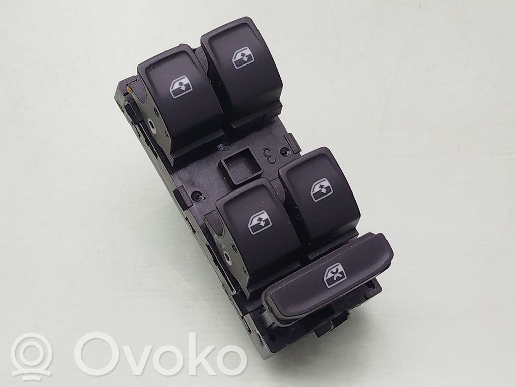 Volkswagen Tiguan Comutator comandă geamuri electrice 