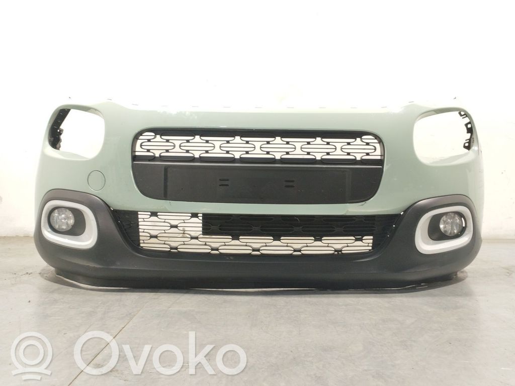 Citroen C3 Передний бампер 