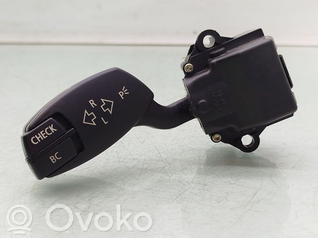 Suuntavilkun vipu   6924103,01106720