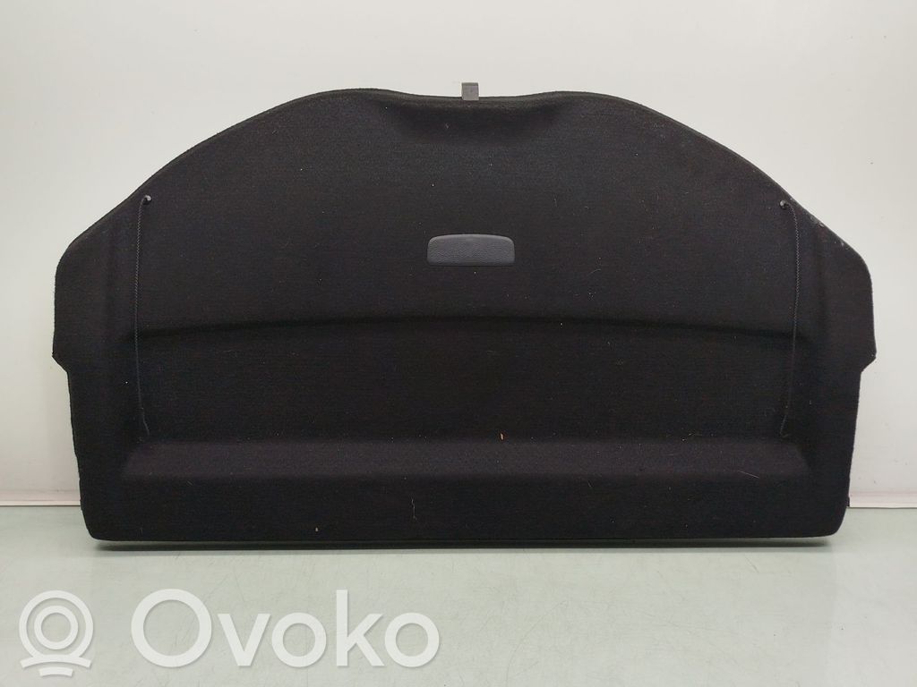 Toyota Corolla E160 E170 Takaluukun/tavaratilan kansi 