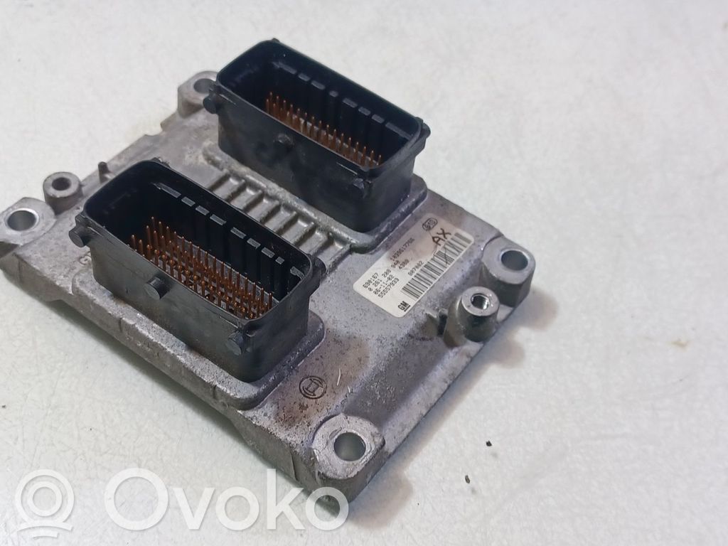 Opel Corsa C Unitate control motor/modul ECU 