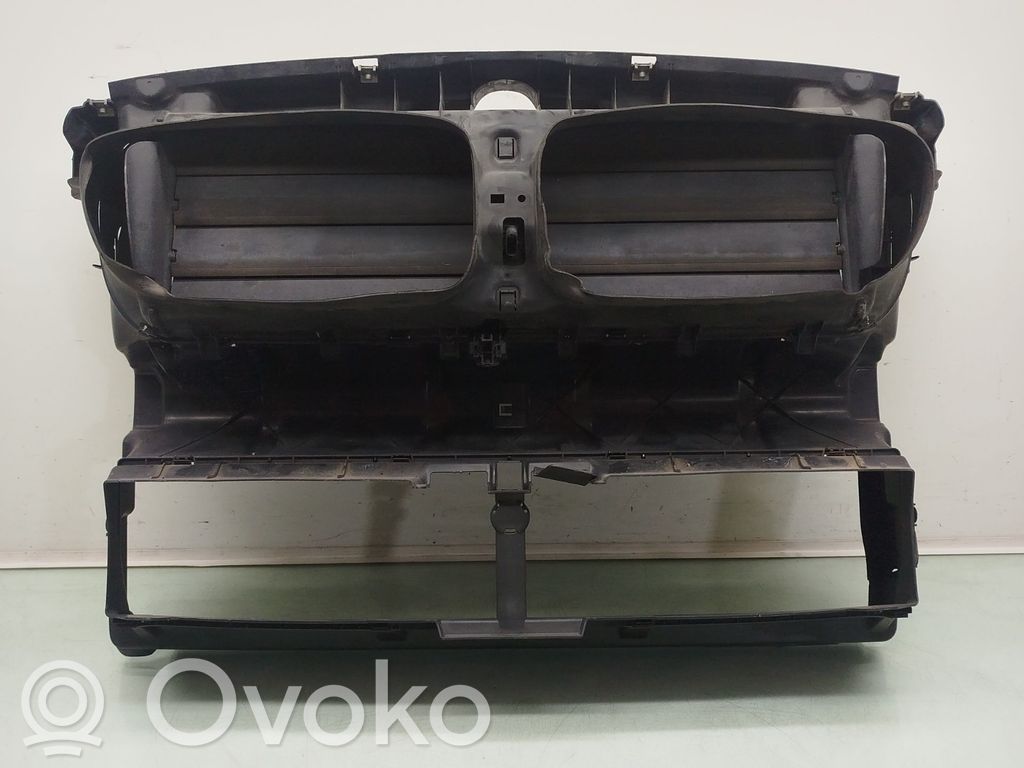 BMW 5 F10 F11 Kanał powietrzny kabiny 