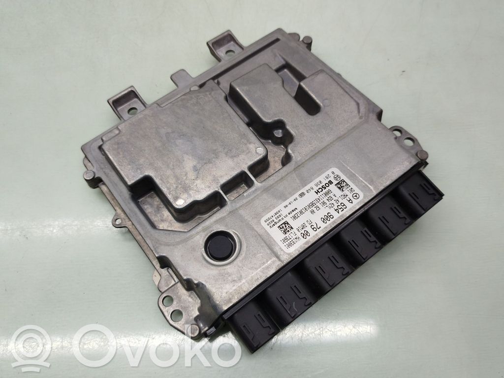 Mercedes-Benz GLA H247 Unitate control motor/modul ECU 
