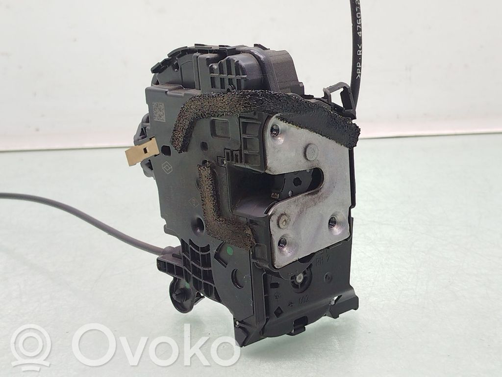 Opel Vivaro Zamek drzwi przednich 