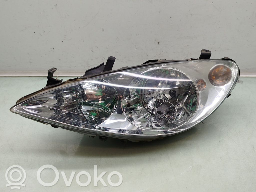 Peugeot 307 Headlight/headlamp