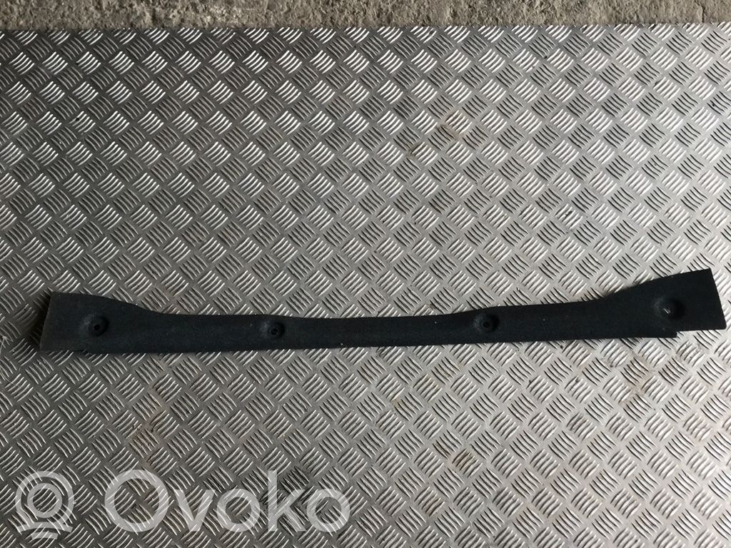 Audi A4 S4 B7 8E 8H Inne elementy wykończenia bagażnika 