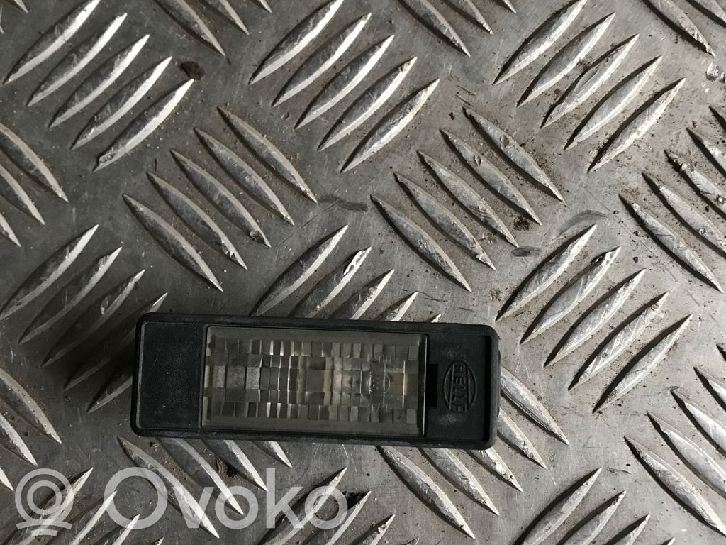 Peugeot 407 Lampa oświetlenia tylnej tablicy rejestracyjnej 