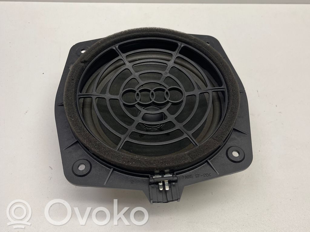 Audi TT TTS Mk2 Altavoz de la puerta trasera 