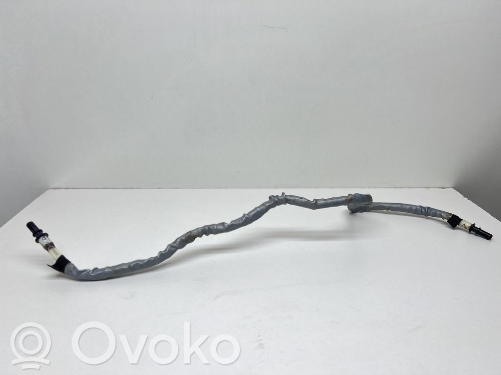 BMW 1 F40 Leitung / Schlauch Kraftstoff 