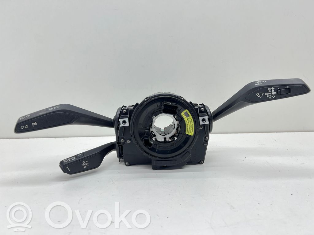 Audi A5 Interruptor/palanca de limpiador de luz de giro 