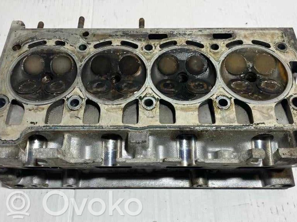 Volkswagen Golf V Engine head 