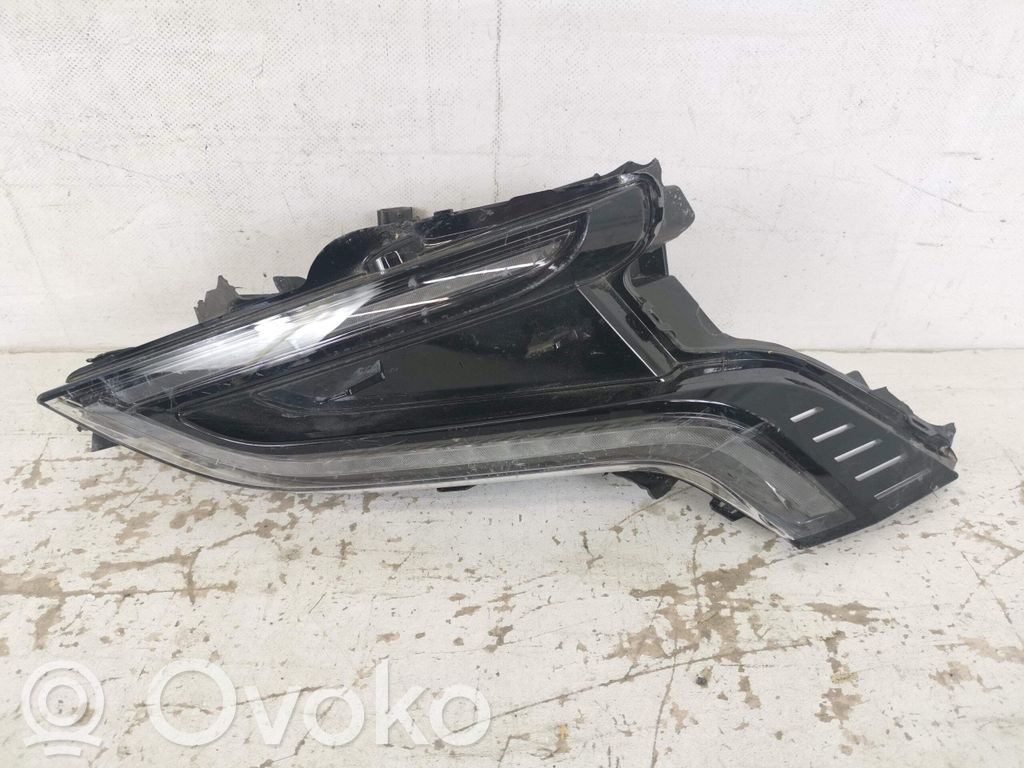 LED Daytime headlight   266009083R