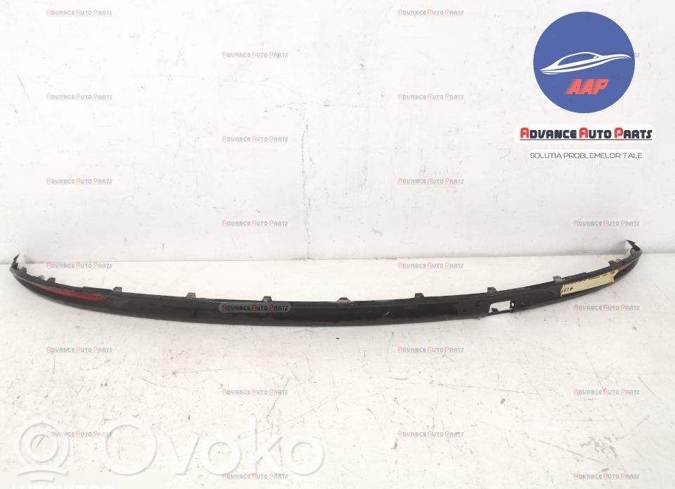 Ford Mondeo MK V Moldura inferior del parachoques trasero 