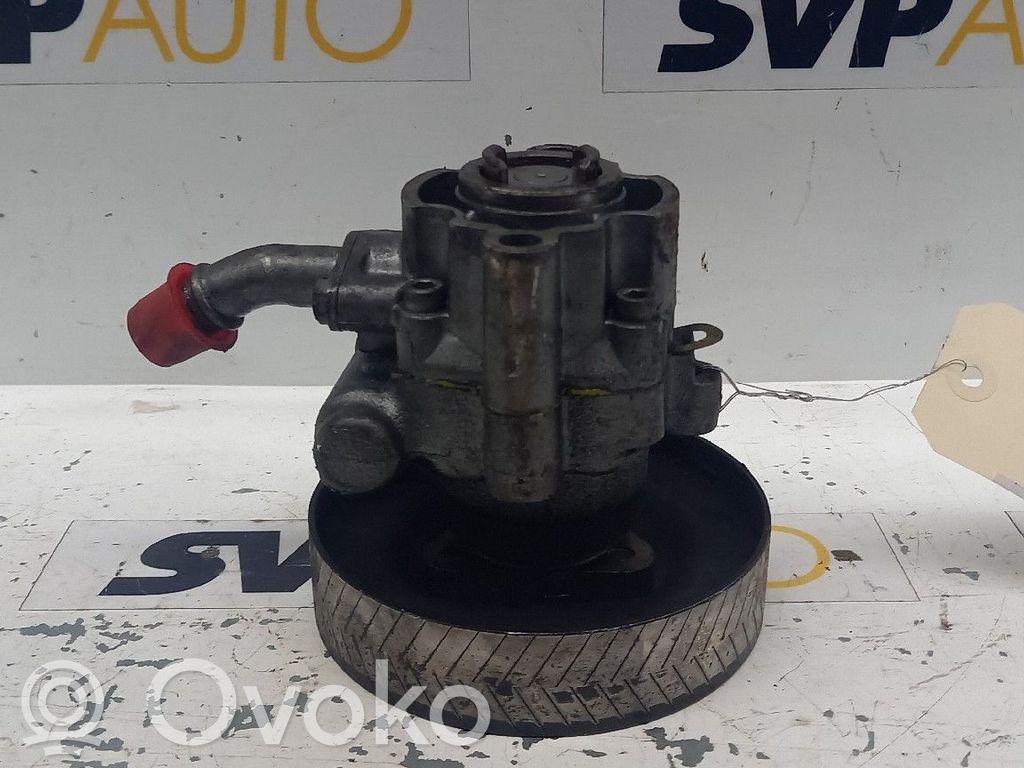 Ohjaustehostimen pumppu   9220067