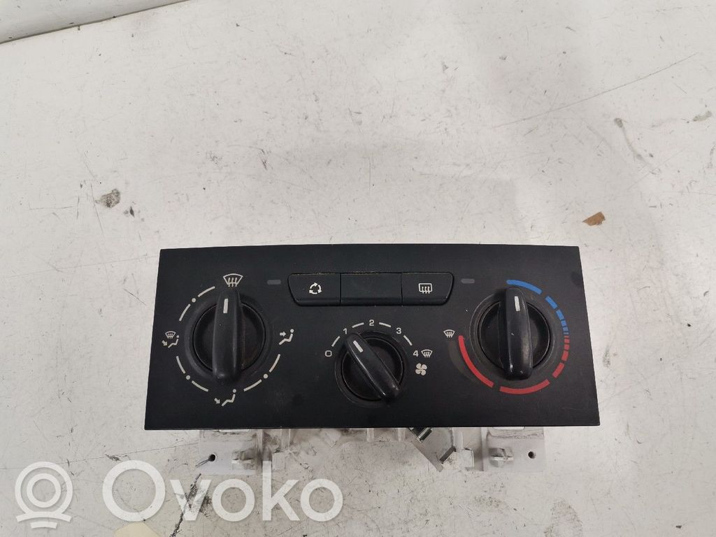Citroen Berlingo Climate control unit 