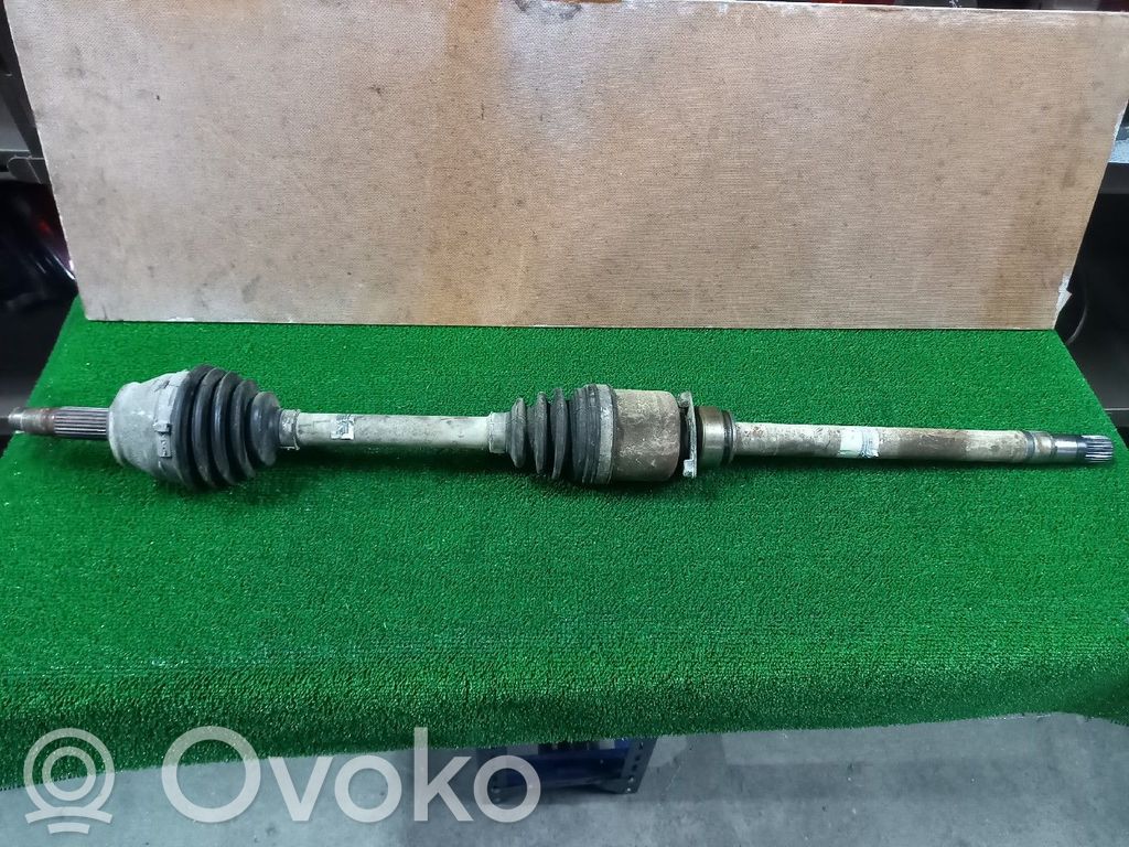 Etuvetoakseli   51807675
