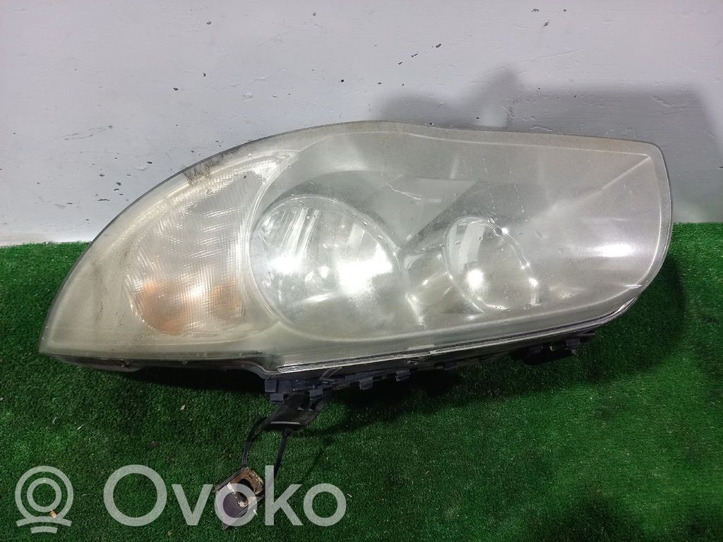 BMW 1 E81 E87 Phare frontale 