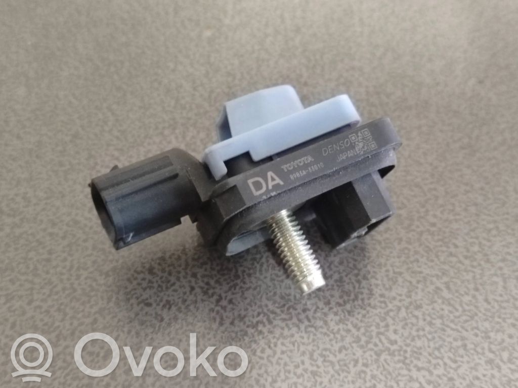 Toyota RAV 4 (XA50) Czujnik uderzenia Airbag 