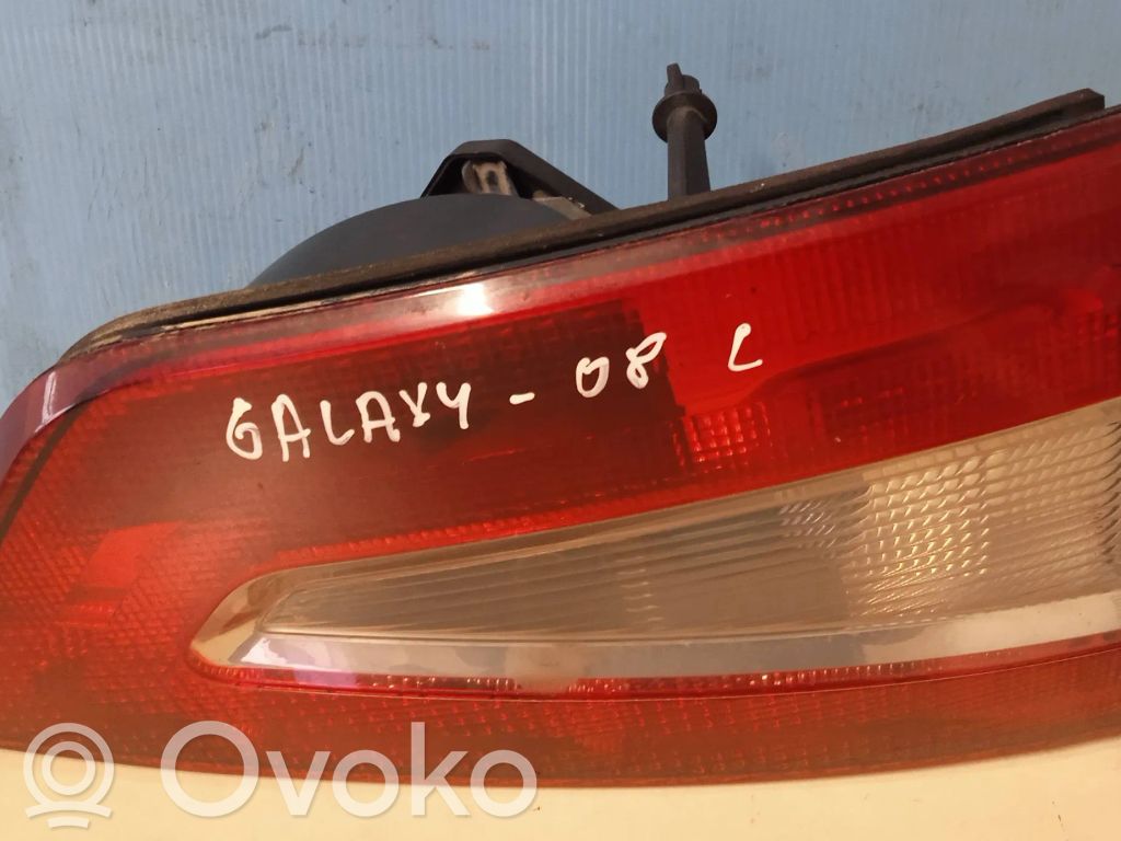 Ford Galaxy Takaluukun takavalot 