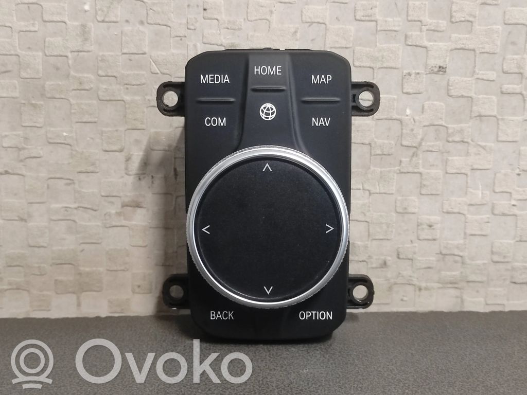 BMW 1 F40 Console centrale, commande de multimédia l'unité principale 