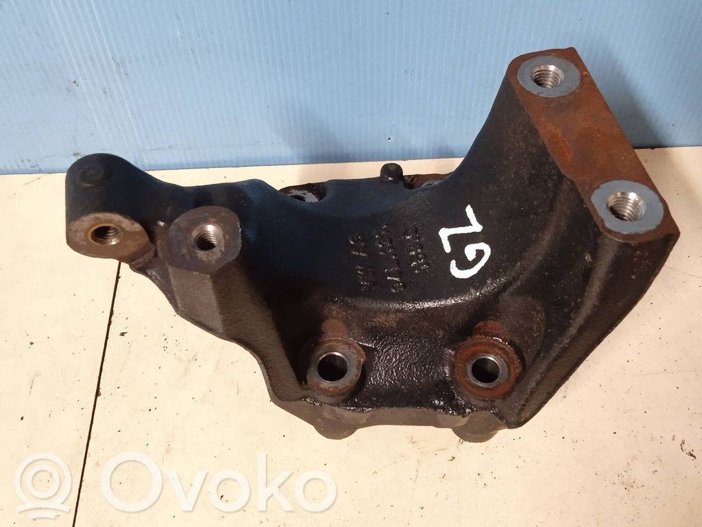 Audi A5 Engine mounting bracket 