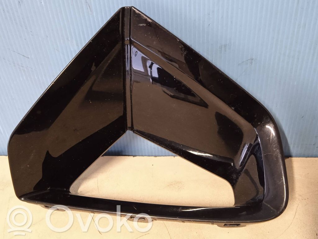 Audi e-tron Front fog light trim/grill 