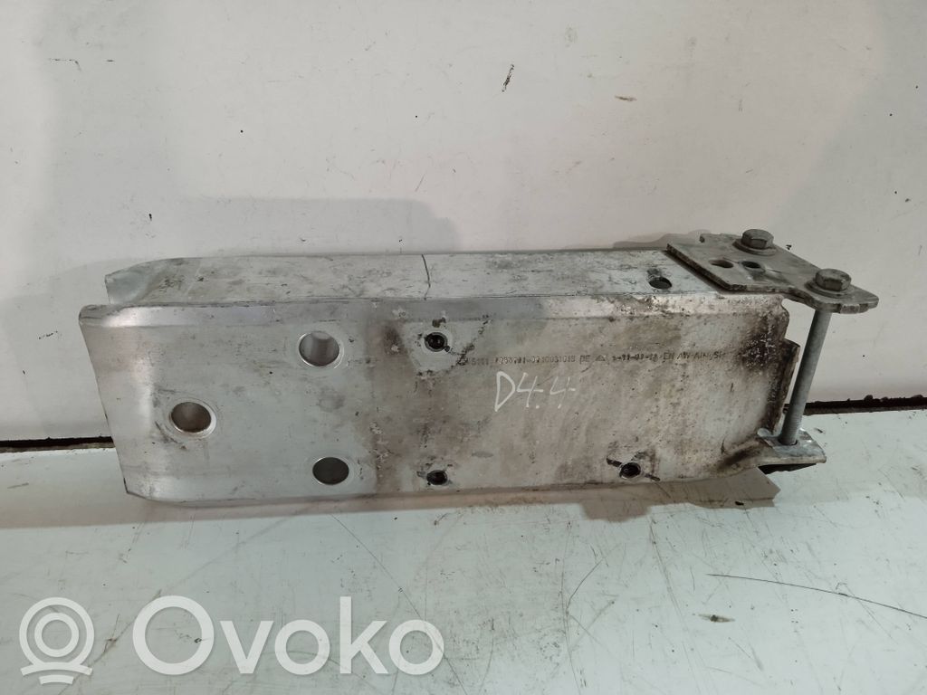 BMW 1 F20 F21 Odbój / Amortyzator zderzaka przedniego 