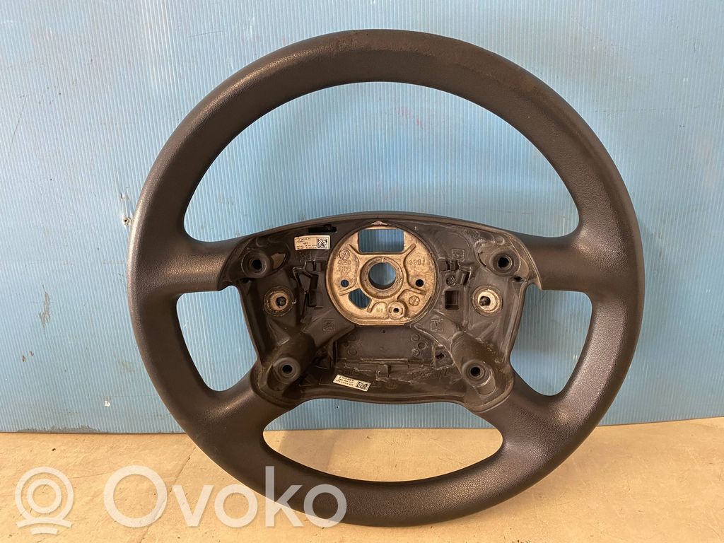Audi A3 S3 8P Steering wheel 
