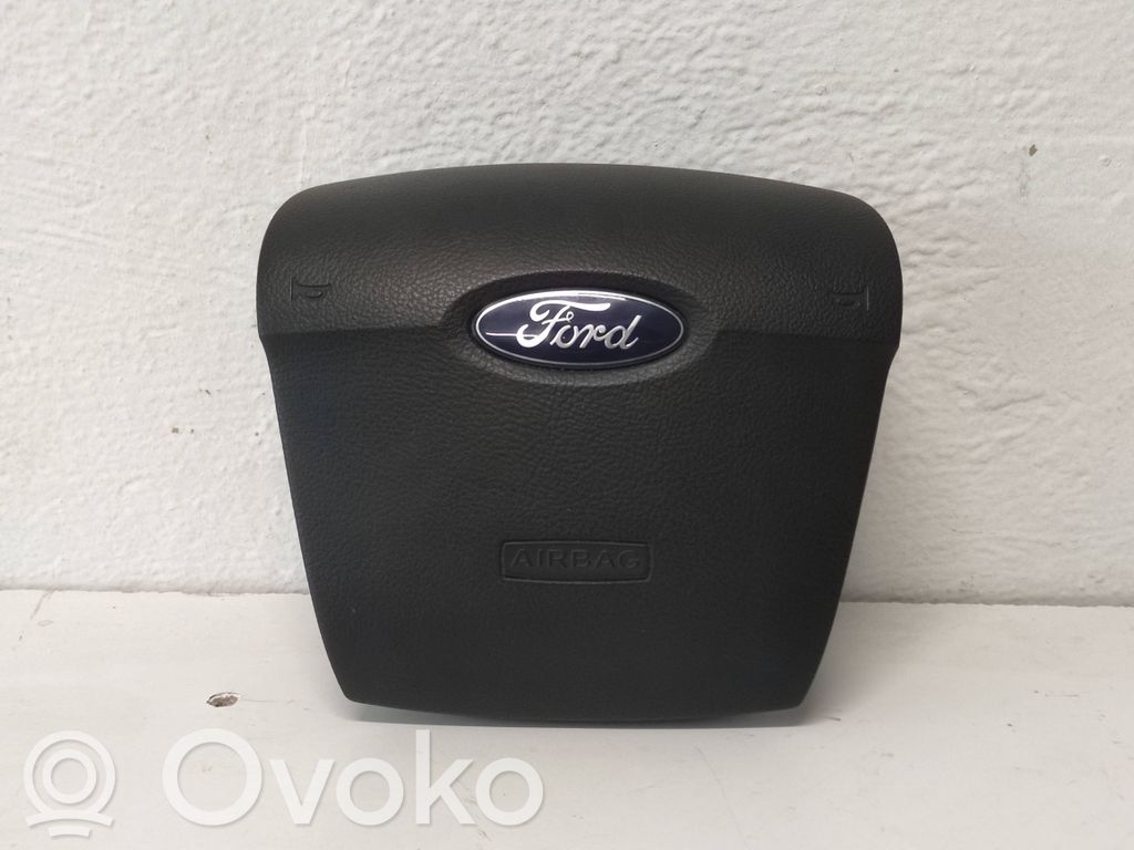 Steering wheel airbag